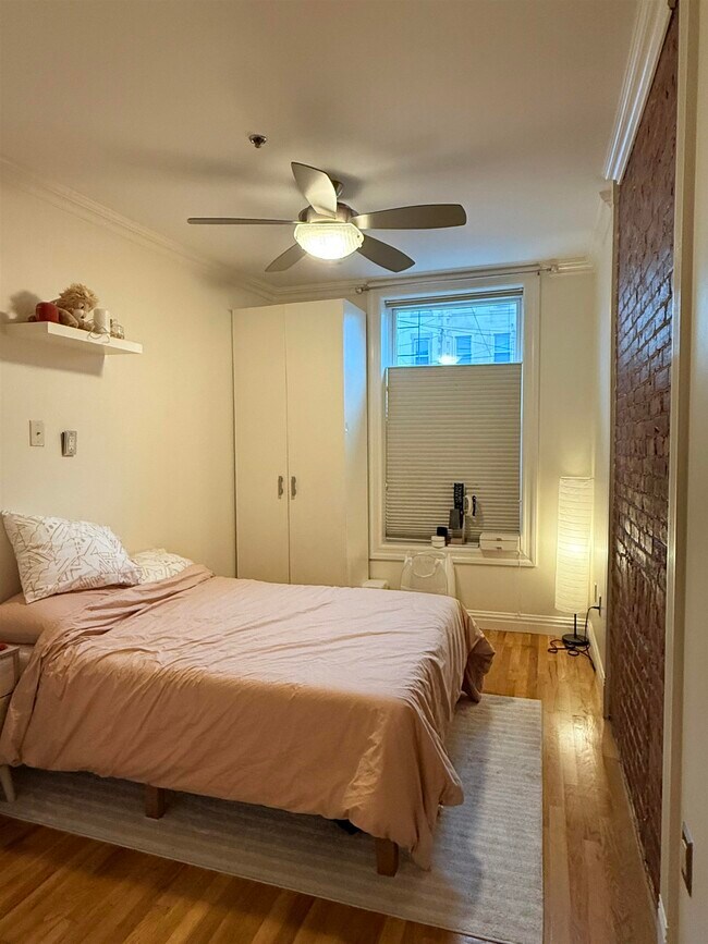 Foto del edificio - 306 2nd St