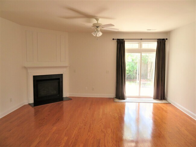Foto del edificio - 3 bedroom, 2 bath home located in Waterford community of Leland
