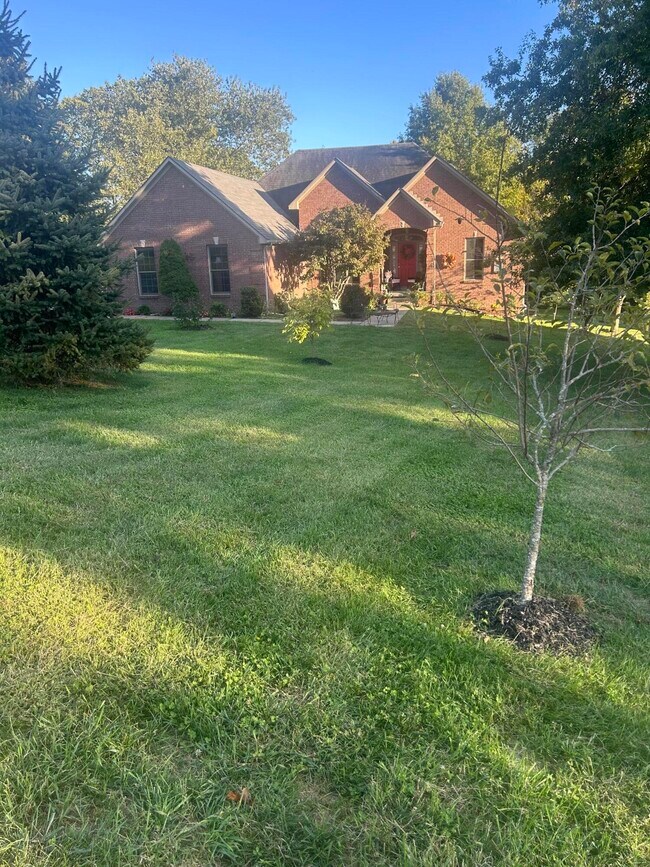 Foto del edificio - 409 Lawson Dr