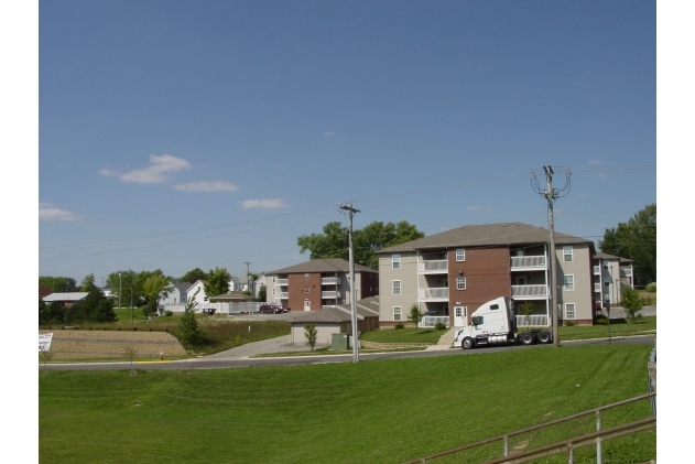 Towne Center - Towne Center Apartments