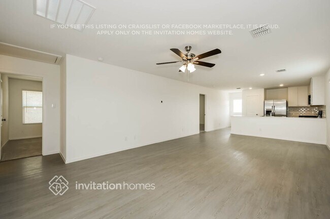 Building Photo - 1202 Canyon Wren Dr