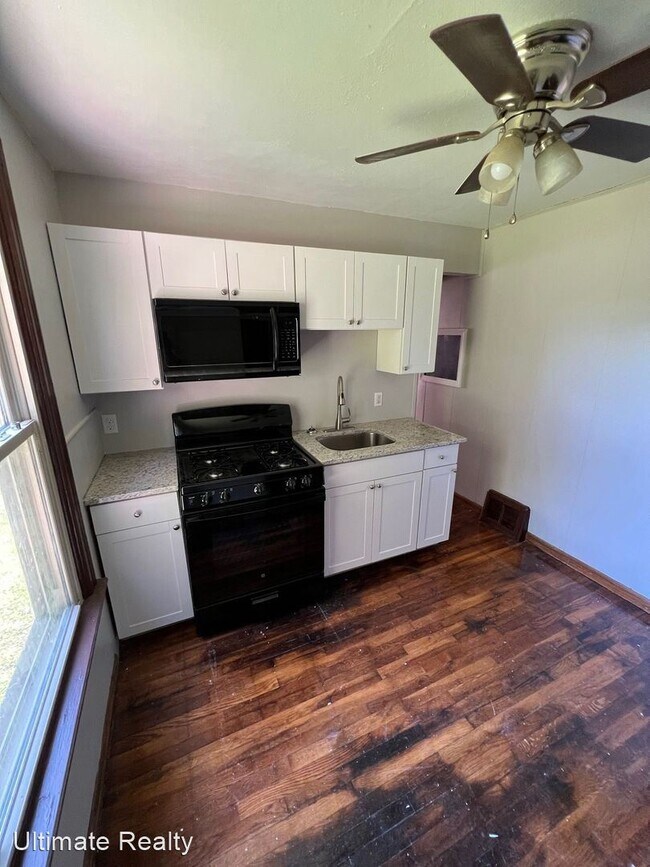 Building Photo - 3 br, 1 bath House - 3300 Rex Ave.