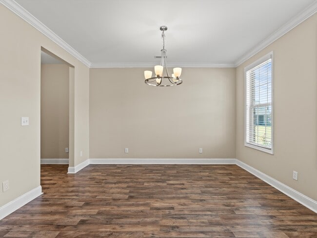 Foto del edificio - 114 Summer Pointe Ln NW