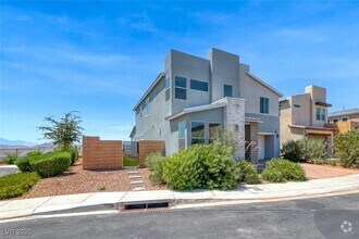 Building Photo - 3408 Solarino Ln