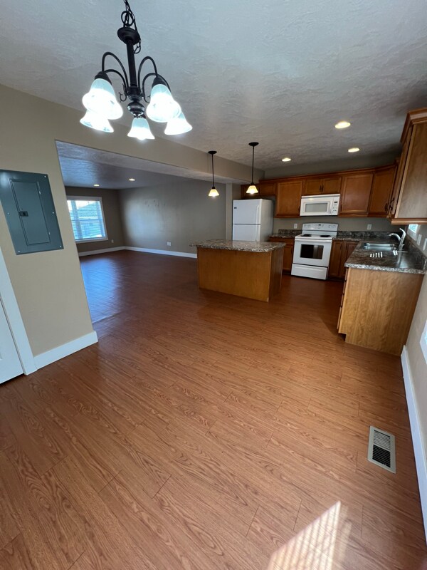 Foto del edificio - 1116 10th Ave NW