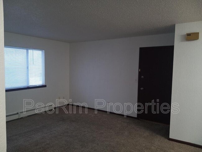 Building Photo - 8831 Cordell Cir