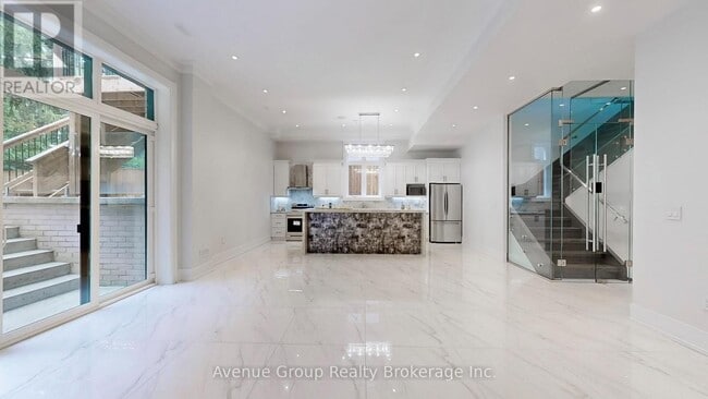 Building Photo - 93 Tamworth Rd