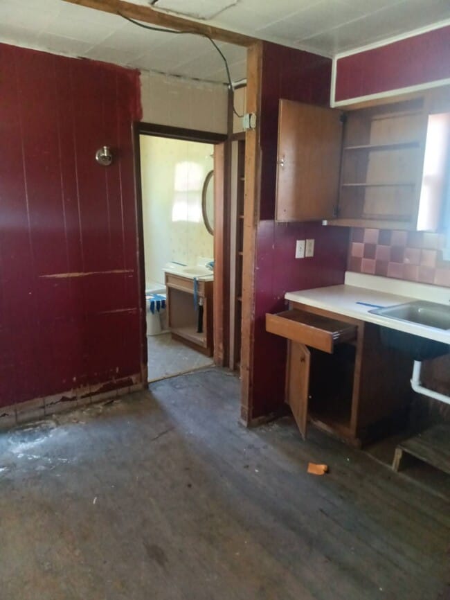 Foto del edificio - 313 S Dye St