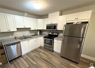 Building Photo - 144 Kian Pl