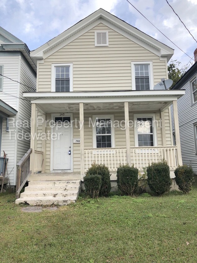 2 Story Single Family Home! House for Rent in Hampton, VA