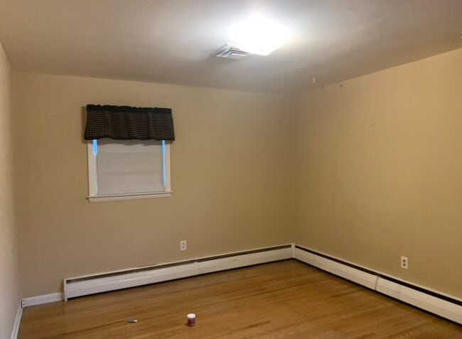 Building Photo - 1540 Chester Pike