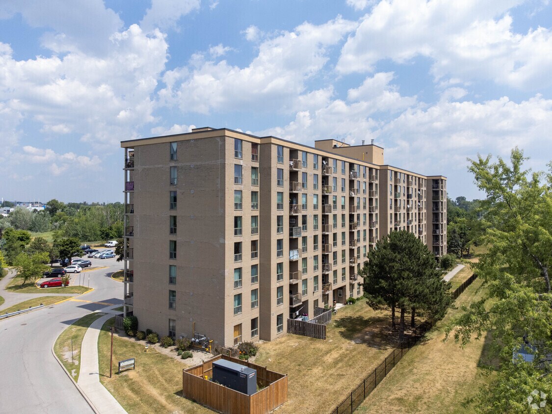 St. Mark's Apartments Apartments 286 Major Mackenzie Dr E Richmond