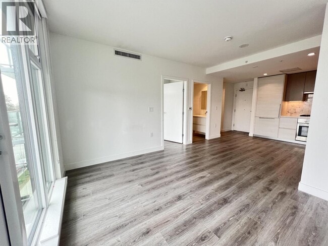 Building Photo - 8121 Chester St