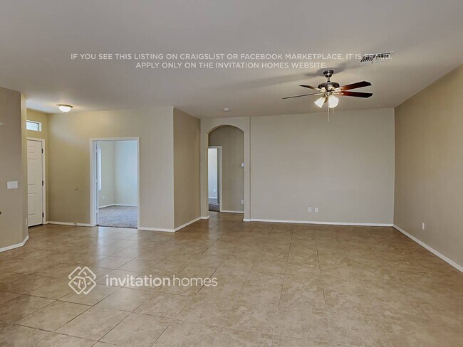 Foto del edificio - 14210 W Hearn Rd