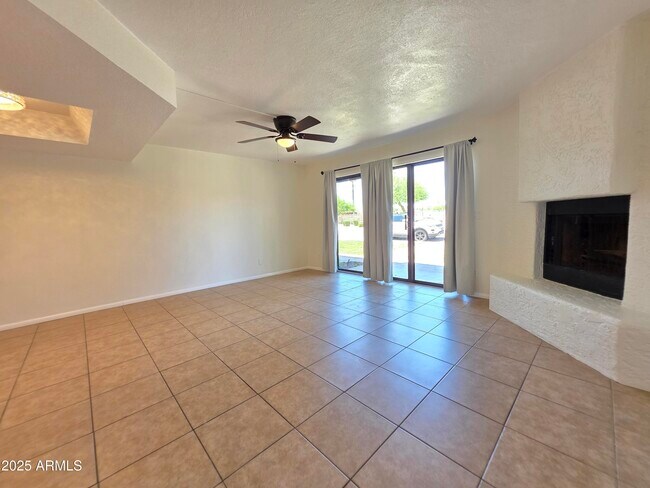 Foto del edificio - 18239 N 40th St