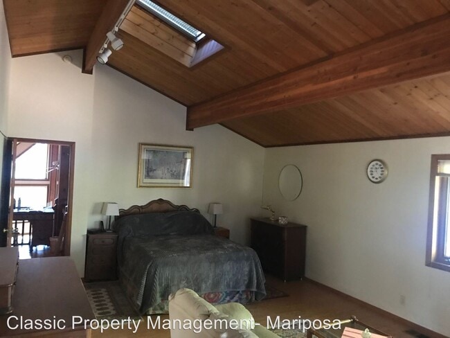 Building Photo - 3 br, 2 bath House - 6654 Jerseydale Rd