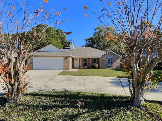 Building Photo - Updated home in Ocean Springs!