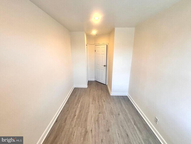 Foto del edificio - 1622 Murdoch Rd