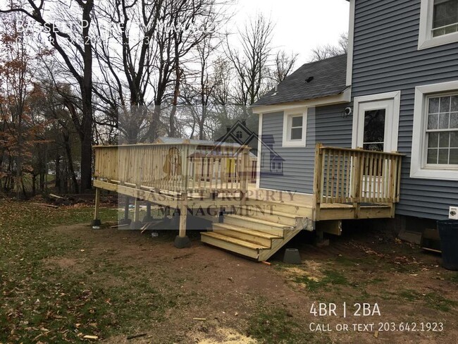 Building Photo - 150 Middletown Ave