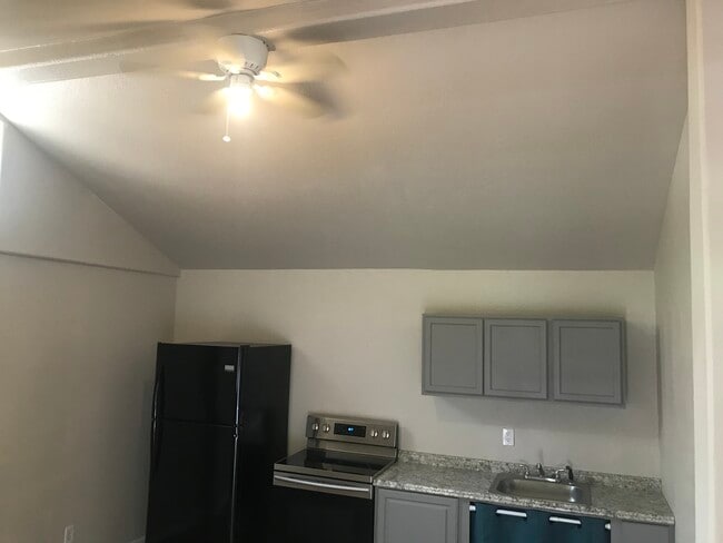 Foto del edificio - 3419 W Colorado Ave