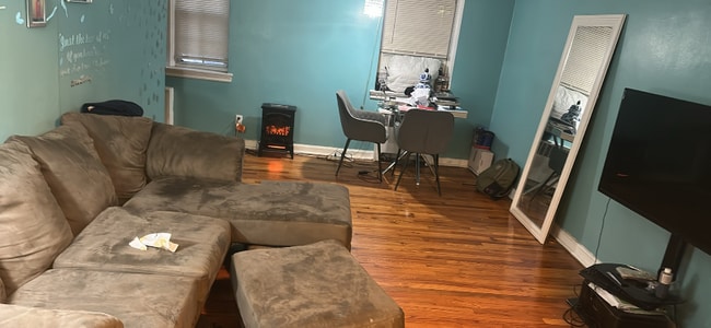 Foto del edificio - 631 N Broad St