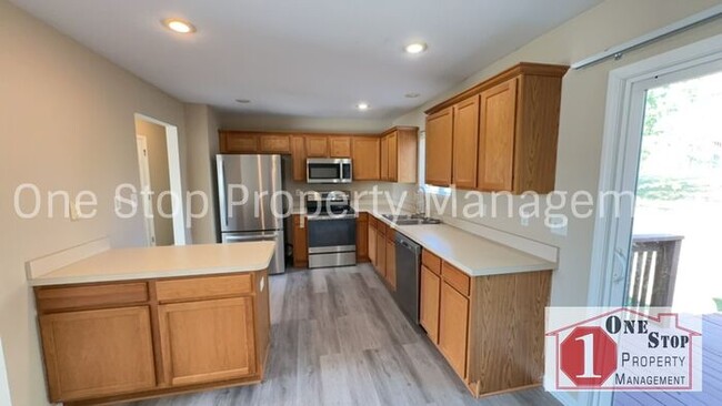 Foto del edificio - 3-Bedroom, 2-Bathroom Home in Kansas City