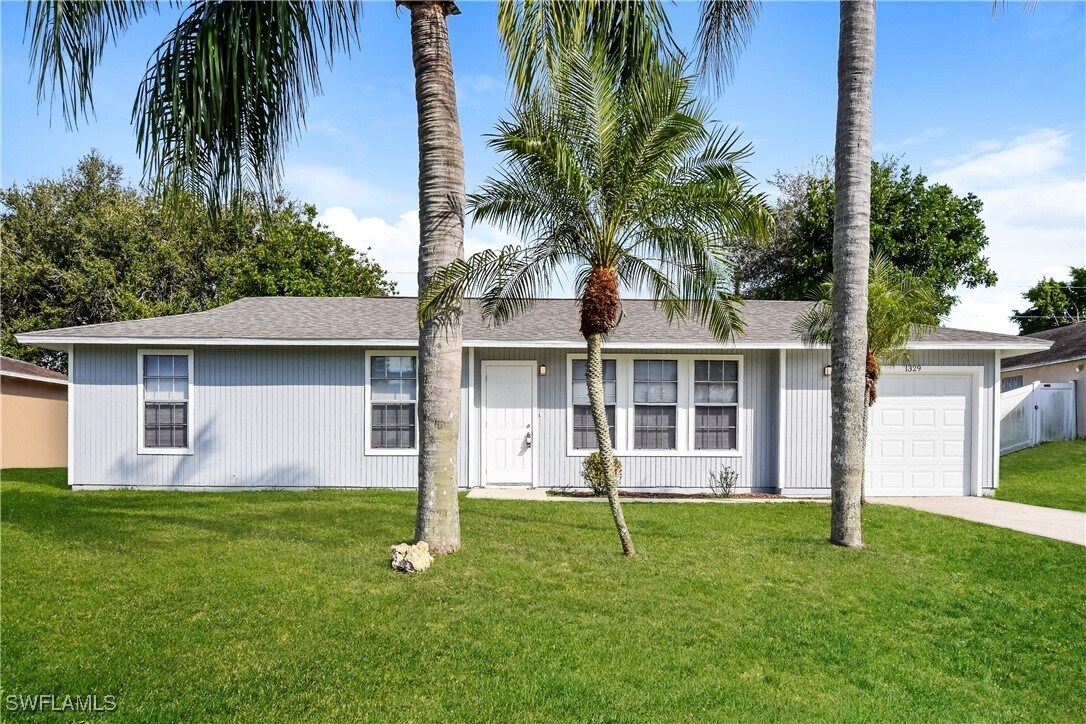 Primary Photo - 1329 NE 13th Ave