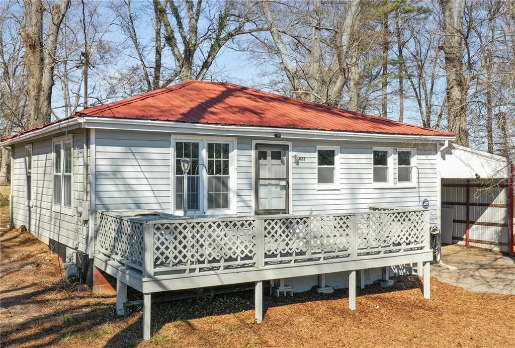 Foto principal - 823 E Tinsley St