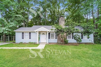 Building Photo - 5524 Cottage Cove Ln