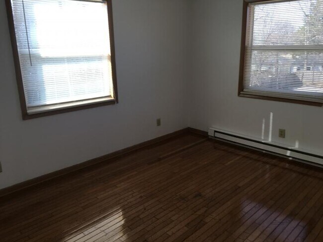 Foto del edificio - 5960 E 42nd Street