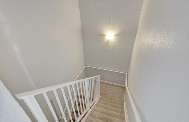 Building Photo - 11020 Legacy Dr