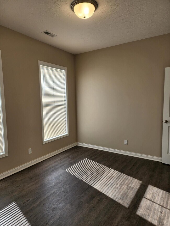 Building Photo - 2316 Skaggs Ct