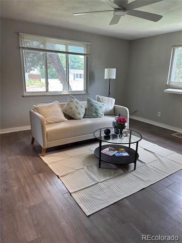 Building Photo - 1400 S Clermont St