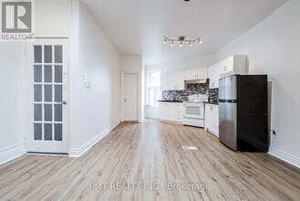 Building Photo - 2045 Davenport Rd