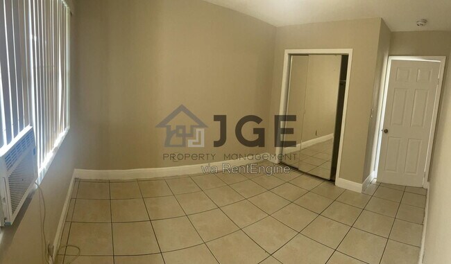 Foto del edificio - 724 NW 4th Ave