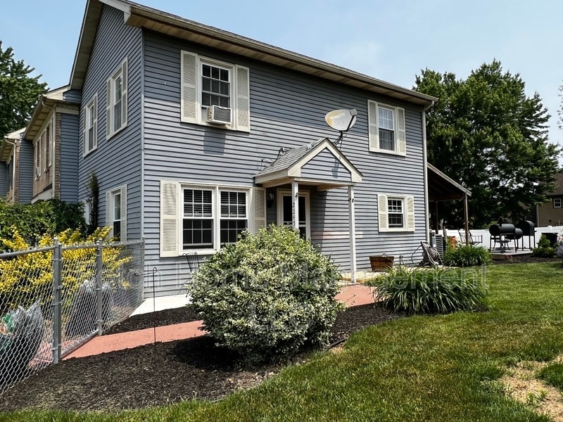 2245 Olde Meadow Ct, East Petersburg, PA 17520 House Rental in East Petersburg, PA