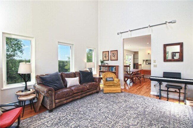 Building Photo - 299 Virgo Dr