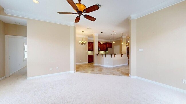 Foto del edificio - 3900 Latinne Ln