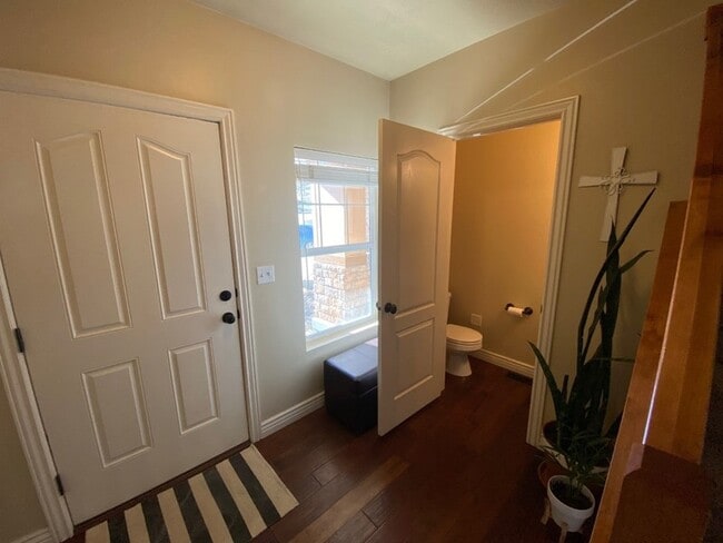 Building Photo - 14772 Deer Park Ln