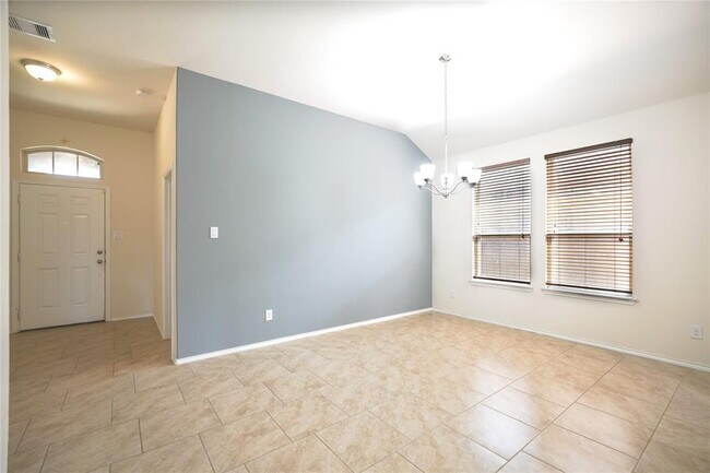 Building Photo - 23735 Scotsman Dr
