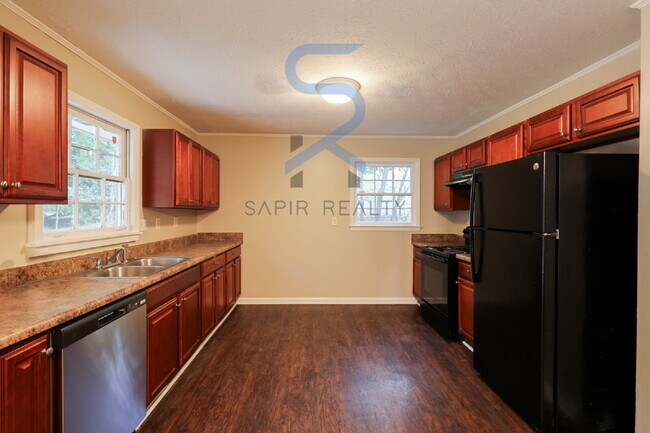 Foto del edificio - Move in before October 31st and get $100 O...