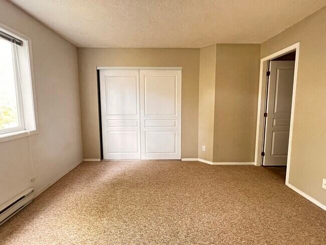 Photo du bâtiment - 971 McKenzie Ave