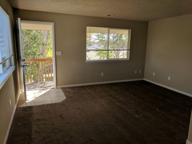 Foto del edificio - Kearney Street Apts.