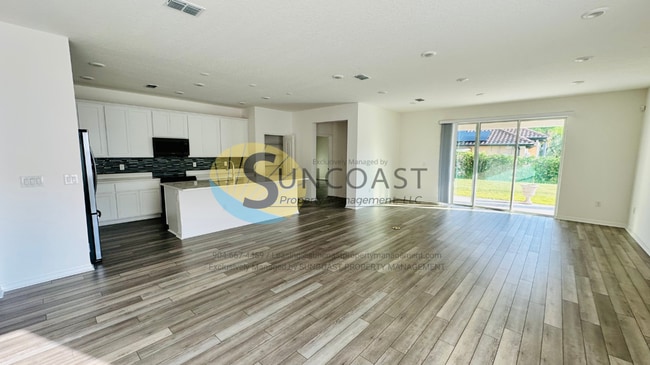 Building Photo - Gorgeous NEW 4BR/3BA home for rent in Palm...