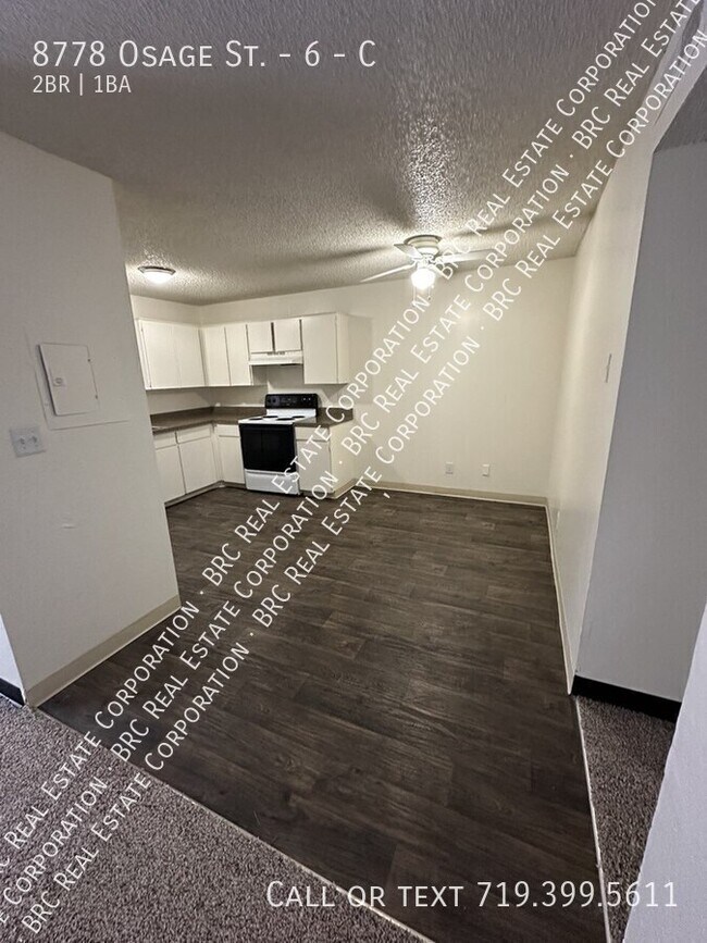 Foto del edificio - 8778 Osage St