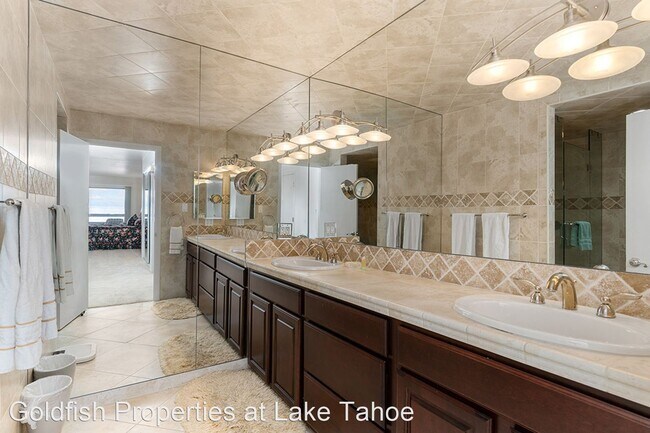 Foto del edificio - 475 Lakeshore Blvd