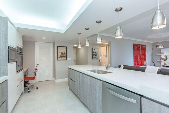 Foto del edificio - 2455 Lindell Blvd