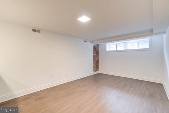 Building Photo - 3625 16th St NW
