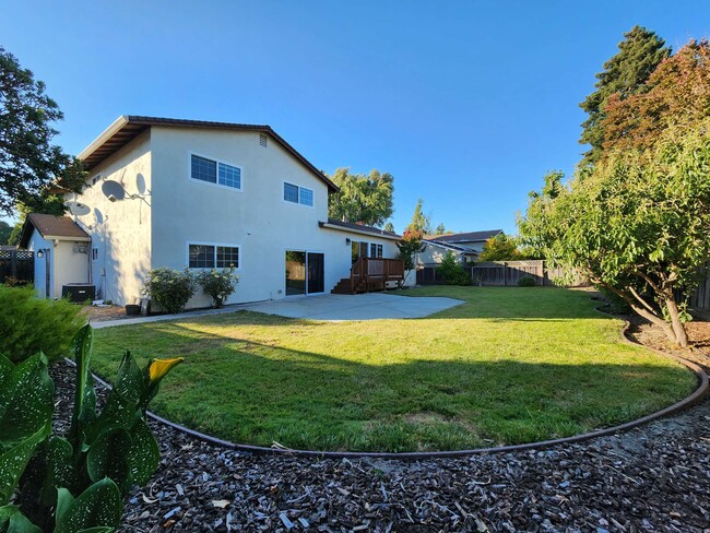 Building Photo - 2761 Canyon Creek Dr