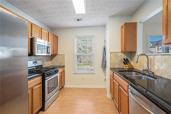 Building Photo - 2651 Waverly Hills Dr